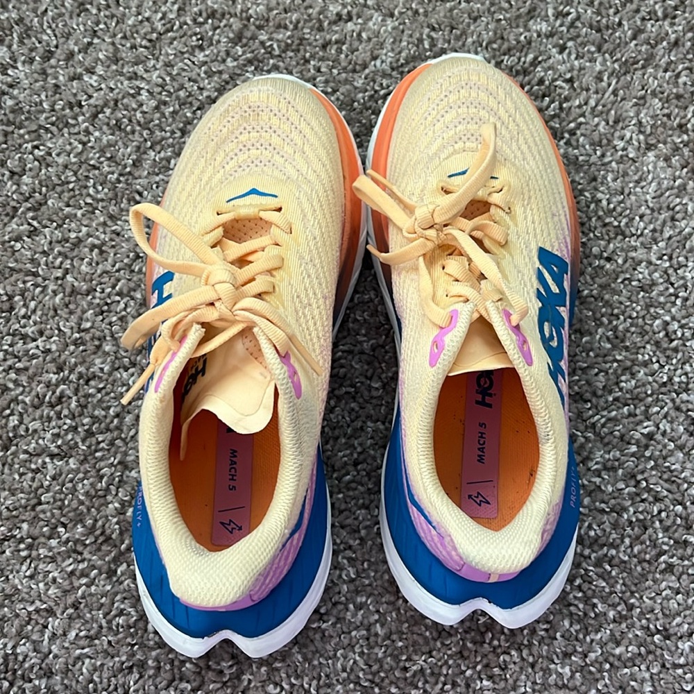 Hoka Mach 5